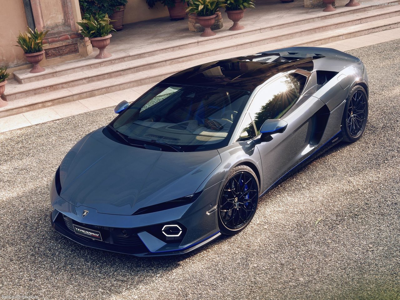 Lamborghini-Temerario_Ad_Personam-2025-1280-38a7109c1b37038e19c971d7504f701fb6