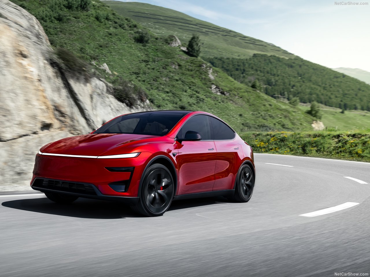 Tesla-Model_Y_Performance-2026-1280-4b2543ca3ab337c1b26eb79f906320360e