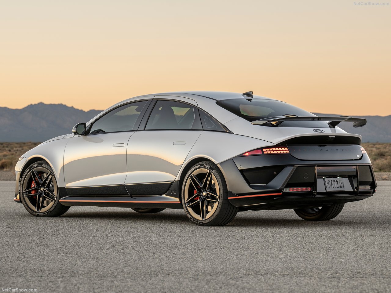 Hyundai-Ioniq_6_N-2026-1280-324161081eba2d257433c7dbe3aa1f4d47