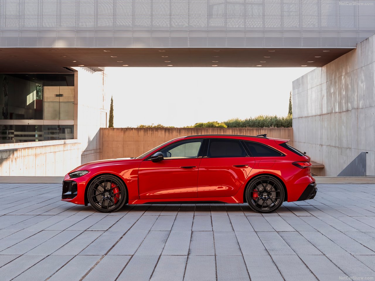 Audi-RS5_Avant-2027-1280-58441e168493cda497d718a0304bd244a1