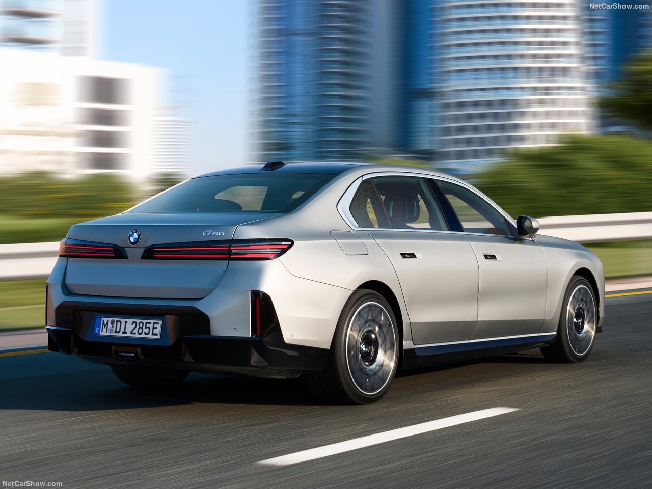 BMW-i7-2027-1280-80d4cba17384ef412b4ded3de19c7618ed