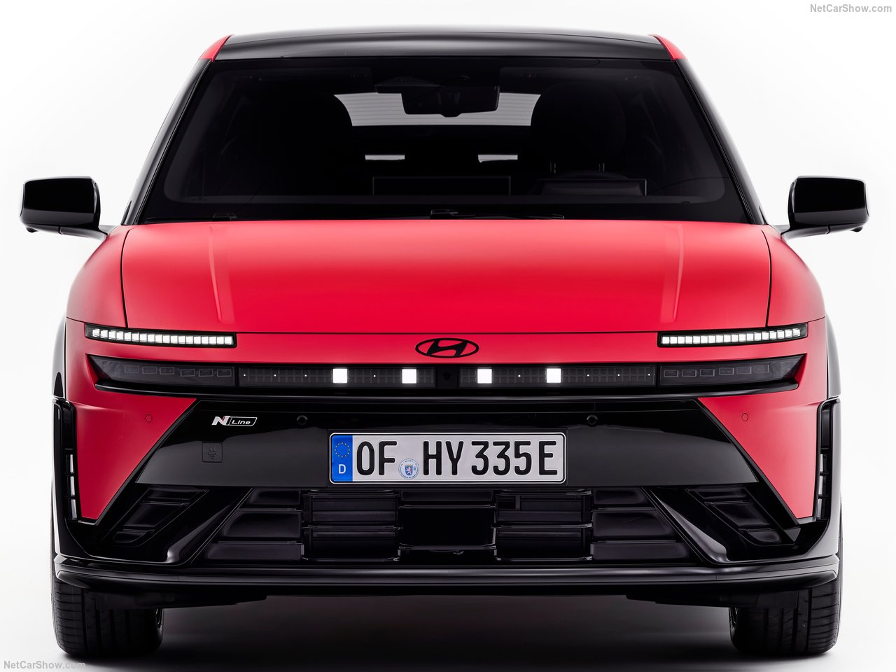 Hyundai-Ioniq_3-2027-1280-292db1715b225d92a63253eb001353d967