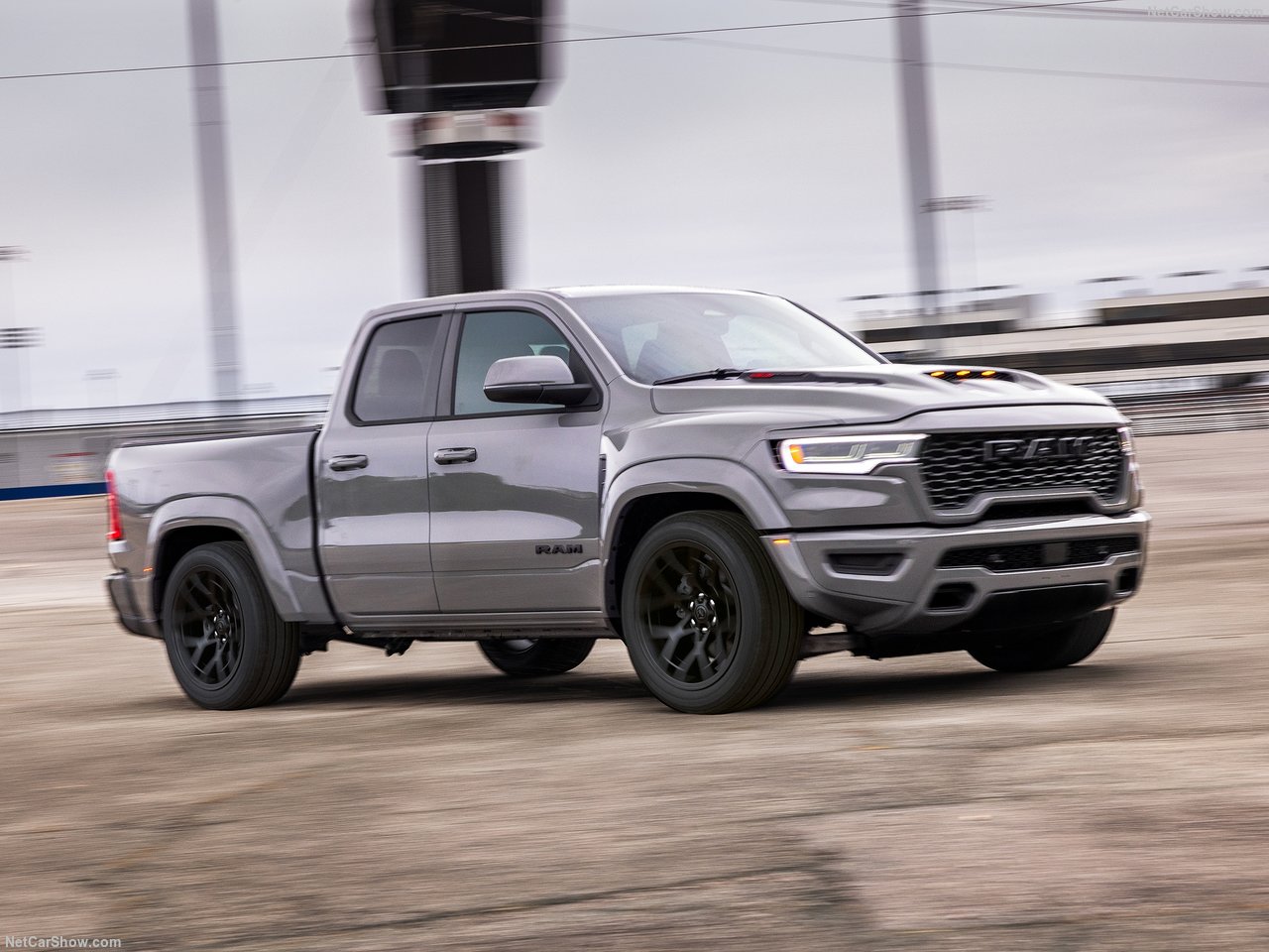Ram-1500_Rumble_Bee-2027-1280-40113205258938960ffa3a8ae06d72fe7b