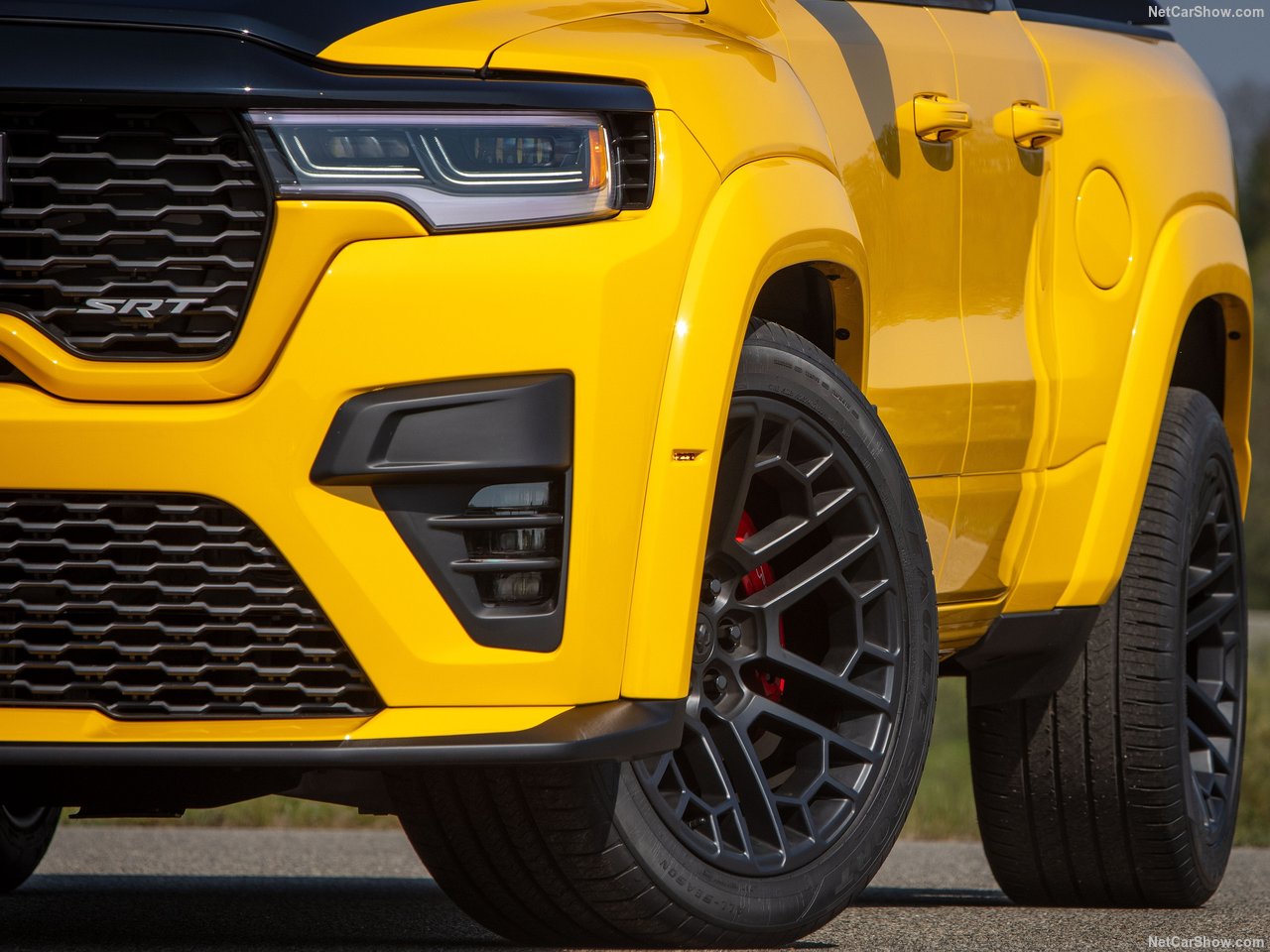 Ram-1500_Rumble_Bee_SRT-2027-1280-9ee2ca9c6abf6774a64fe4680194bdc17d